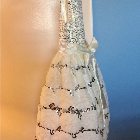 Dress 6X - Picture 6 of 6